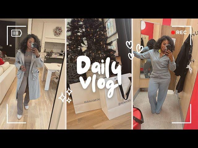 VLOG || packing for quick getaway, vanity bag of my DREAMS, sushi + target with the girls!