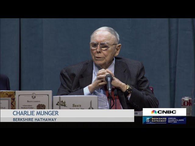 Berkshire's Charlie Munger calls stock market manipulation 'incredible, crazy situation'