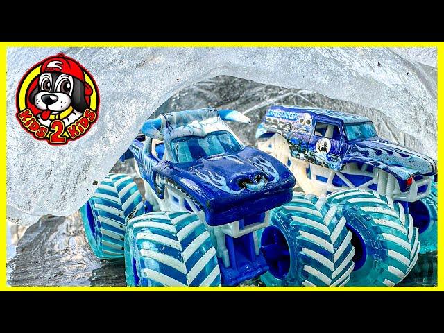 Monster Jam Fire & Ice  Surprise Eggs TREASURE HUNT (2023 World Finals FREESTYLE HIGHLIGHTS)