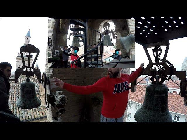 Volteo general de campanas en la Basilica Colegiata del Santo Sepulcro de Calatayud