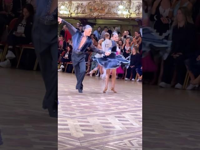 Artem & Margo ️‍ #dance #kpop #踊ってみた #ダンス #dancecover #ヲタ芸 #ゼロ振り #サイリウムパフォーマンス #shotrs #top