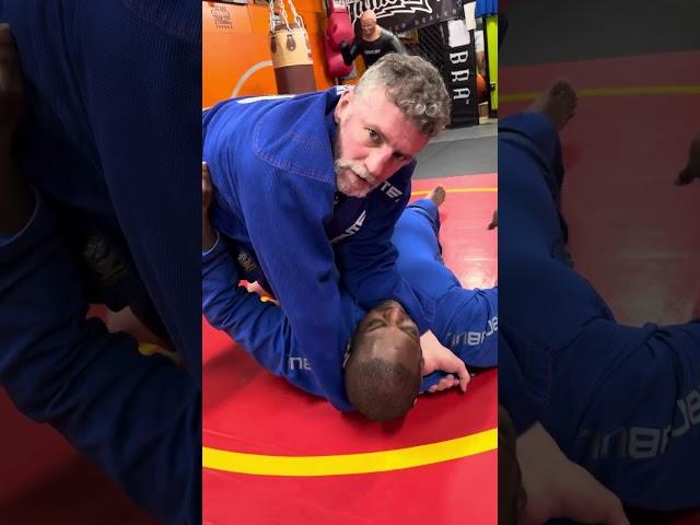 Lapel choke from Side control