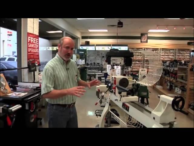 Woodturning: The Definitive Beginners's Guide by Tim Yoder (woodturning DVD preview)