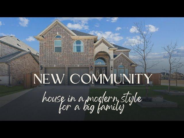 Stunning 2 Year Old Home in Haslet, TX | 4 Beds, Media Room & More!