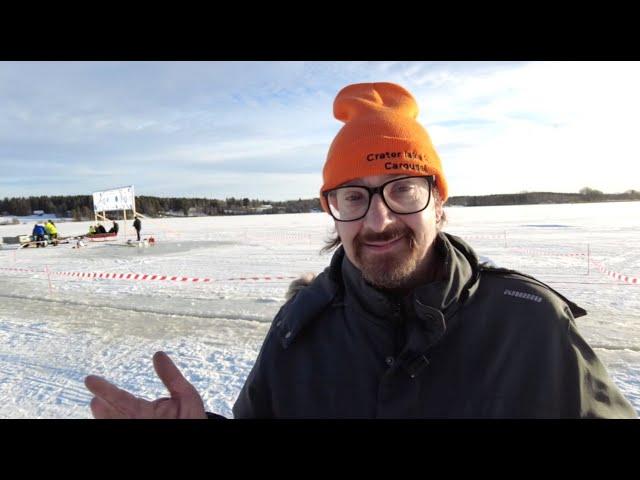 VoicilaFINLANDE.fi: Un lac finlandais a accueilli le carrousel de glace le plus large au monde