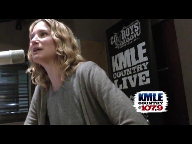 Jennifer Nettles Interview on KMLE Country