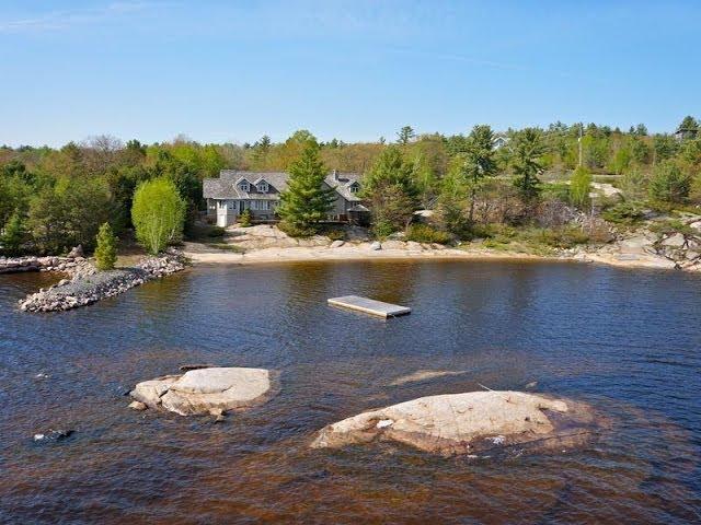 Magnificent Waterfront Home in Parry Sound, Canada