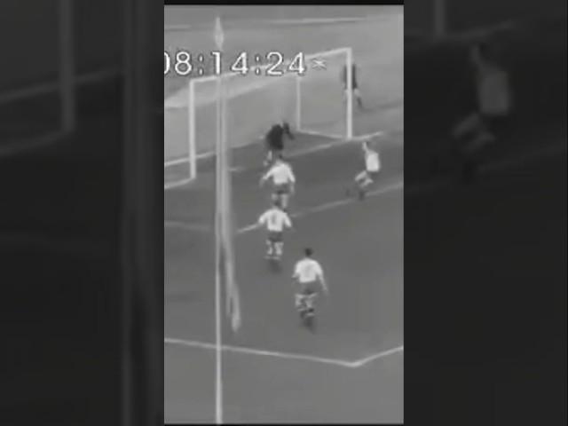 1957 "Динамо" Київ -"Динамо" Москва 0:0