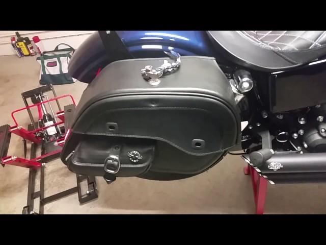 2013 Harley-Davidson Dyna Street Bob Motorcycle Saddlebags Review - vikingbags.com