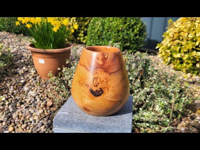 Apple wood hollow form.#woodturning,#woodart