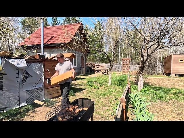 БРОСИЛ ВСЕ И УЕХАЛ В ДЕРЕВНЮ, НО И ТУТ НЕ ВСЕ ТАК ПРОСТО(?) ЖИЗНЬ НА ОКРАИНЕ ЛЕСА