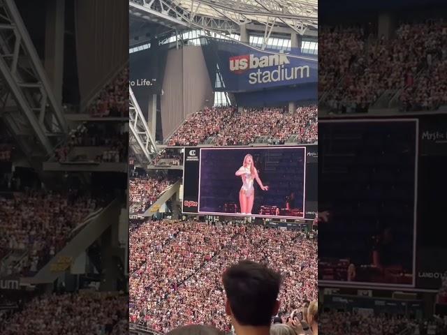 A fan screamed this as Taylor Swift was on stage 