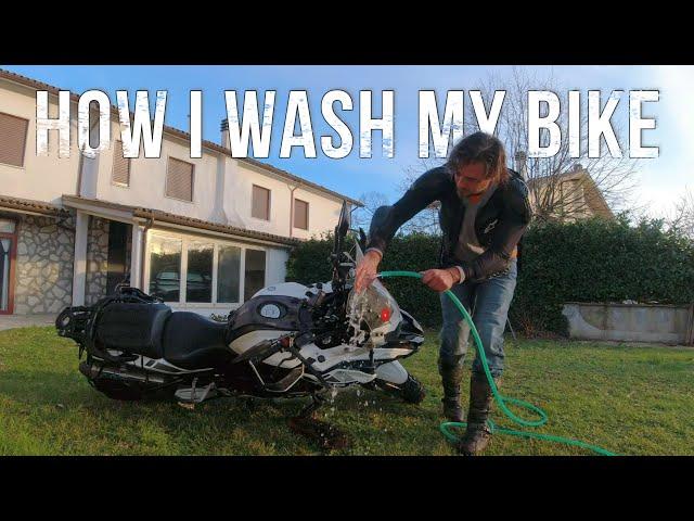 How to wash a motorbike (or not?) after an off road in mud