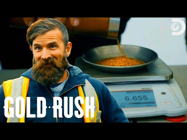 Fred's Team Has Its First Official Gold Weigh | Gold Rush