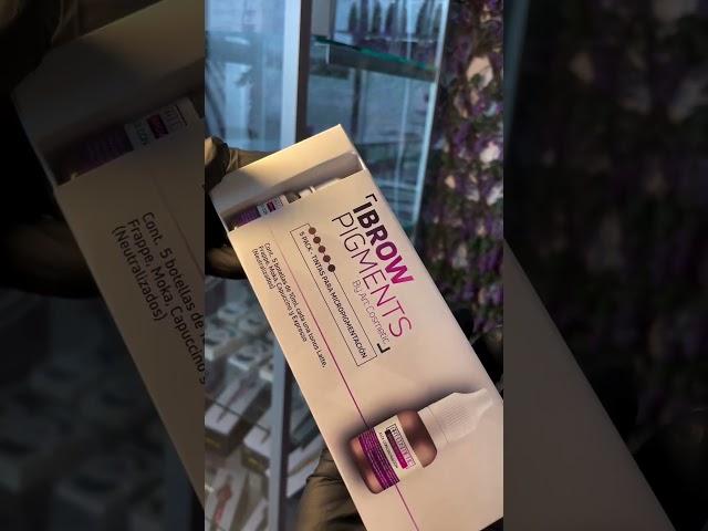 ¡No busques más! En ArtCosmetic tenemos el mejor pigmento para cejas microblading.