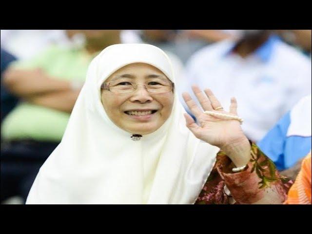 Kak Wan declares Kajang Move a 'success'