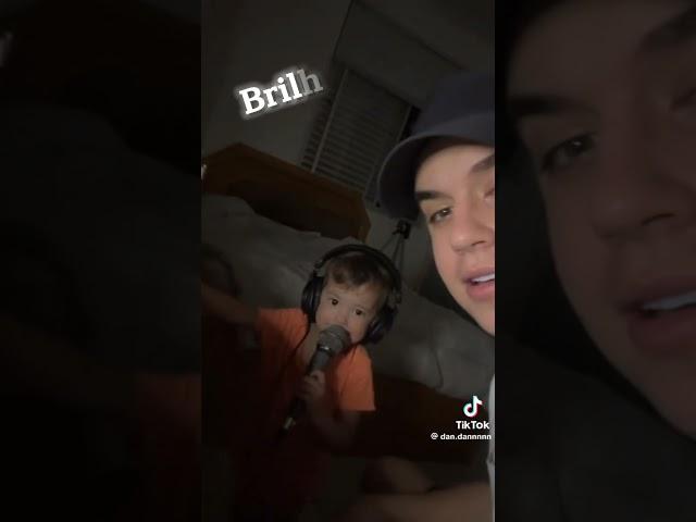 Brilha brilha estrelinha no rabo do papai noel #papainoel #natal #musica #crianças