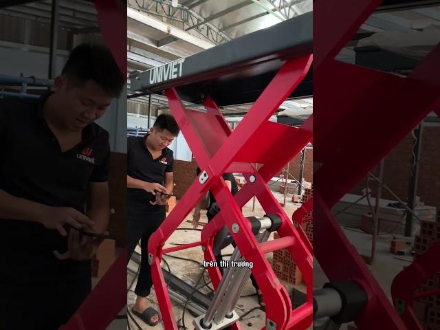 Gara của bạn đang sử dụng cầu nâng cắt kéo loại nào?