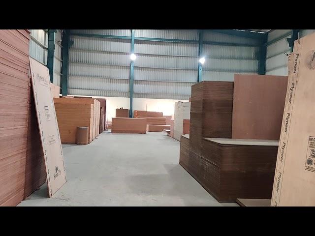 A sneak peak into our massive Bangalore warehouse at Plyneer
