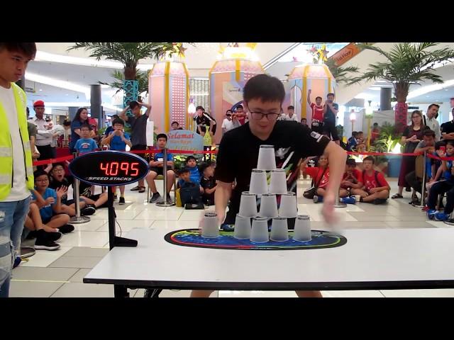 Individual Cycle Sport Stacking World Record 4.753 (Chan Keng Ian)