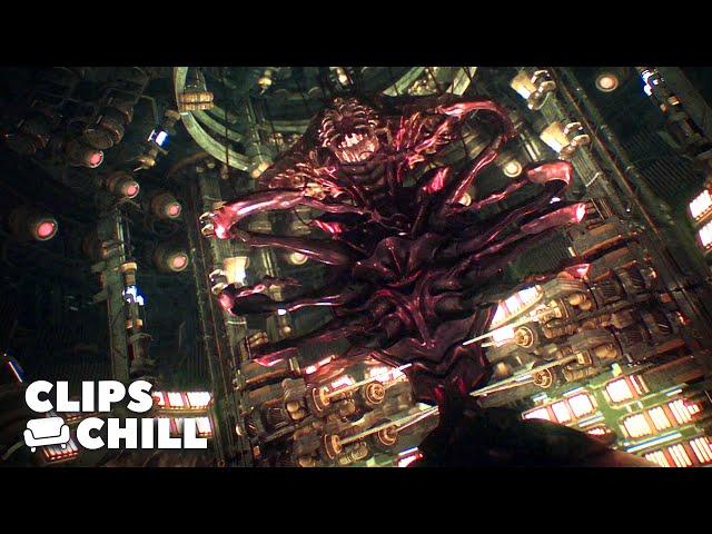 Taking Down The GIGANTIC Alien Queen | Starship Troopers: Invasion