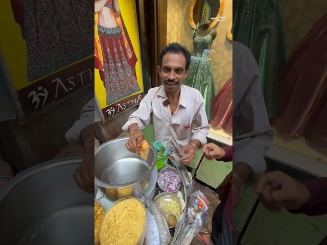 कोलकाता का famous समोसा मूरी ️ #shorts #specialfood #kolkatafood #streetfood #shortsviral