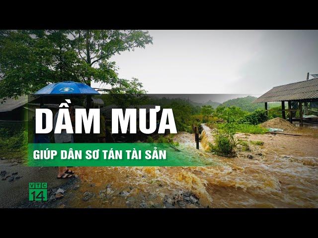 Cảnh sát Hà Giang dầm mưa giúp dân sơ tán tài sản khỏi nước lũ | VTC14