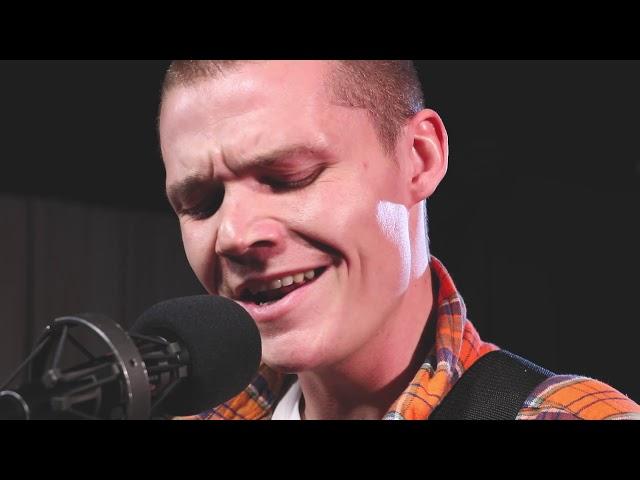 Gothamist House: Westerman plays "Easy Money"