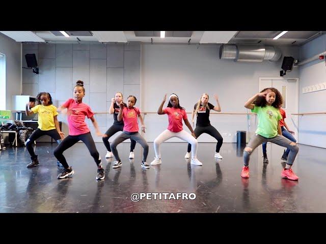 Petit Afro Presents - Afro dance || MERRY XMAS Special 2019