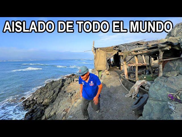 26 AÑOS VIVIENDO SOLO FRENTE AL MAR | Construyó su casa con COSAS QUE BOTÓ EL MAR | Dilo Nomás