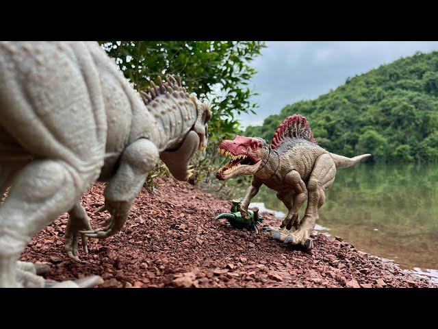 Spinosaurus VS Indominus Rex Jurassic World! Fight for Survival!