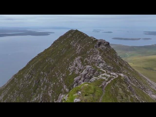 Ben Mor Coigach, a beautiful airy ridgewalk in Northwest Scotland, Drone Flyover