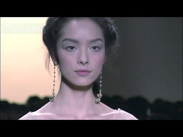 【ファッションショー】セクシーな衣装を身にまとった海外モデルたち　Valentino Runway Show   Spring 2012