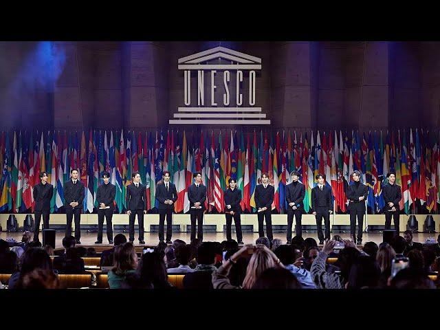 SEVENTEEN UNESCO performance - World, Darling, Headliner, God of music, Together (English ver)