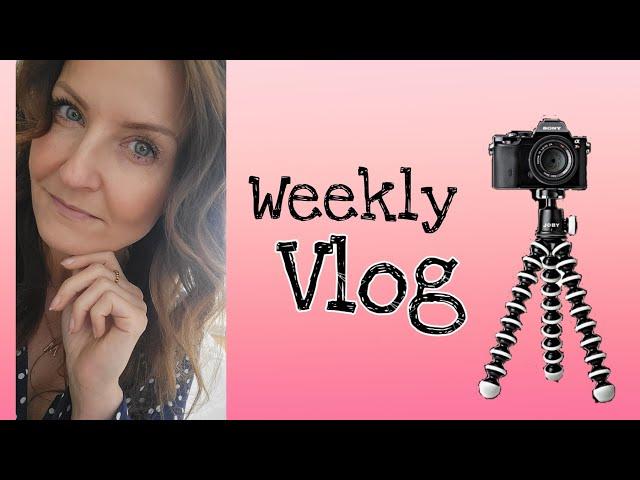 Weekly Vlog I Auf der Suche nach einem neuen Auto, Staubsauger, Schminken und Quatschen I by Meloflo