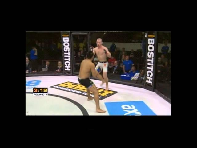 Joel Paquette vs Allan Wilson - Score Fighting Series