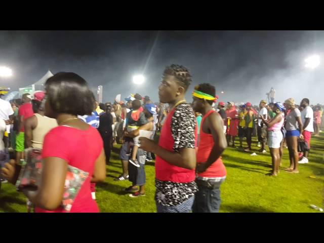 Grenadians reaction to Kirani James and Bralon Taplin's performance at men's 400m final