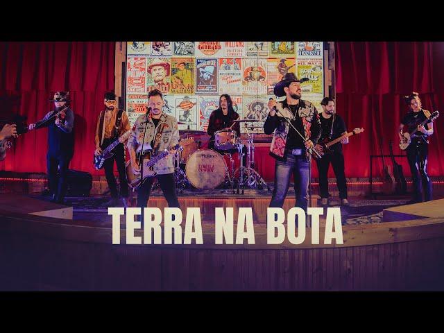 Fernando & Sorocaba - Terra Na Bota (Clipe Oficial)