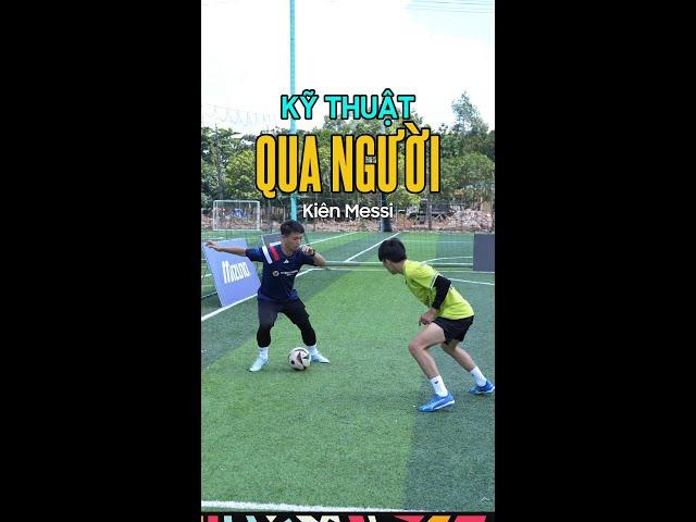 Kỹ thuật qua người này khó nha! Nhưng tập được. #shorts #thanhhungfutsal #giaydabongchinhhang