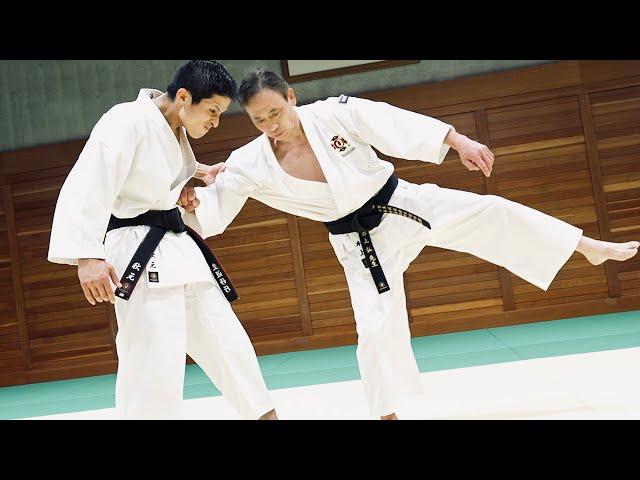 Collapsed body position produces a powerful blow! 【Shorinji Kempo】