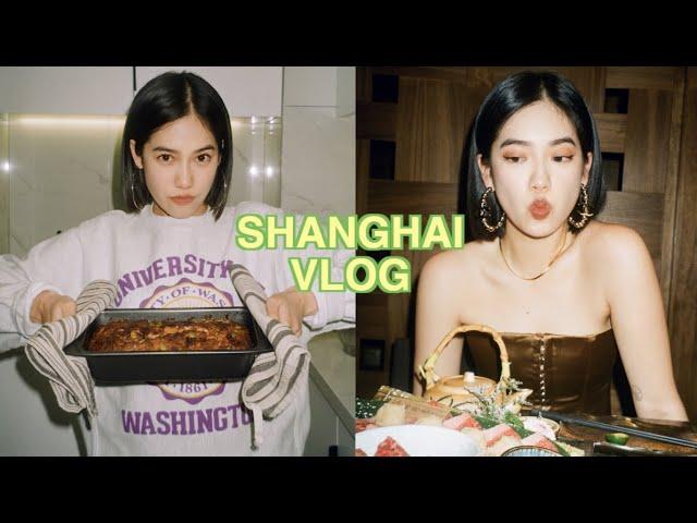 living in shanghai | happy holidays, food, fun, and friends | xmas nye vlog