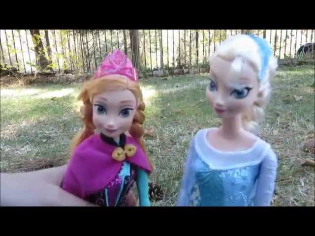 Disney Frozen dolls Anna and Elsa of Arendelle Easter egg hunt adventure