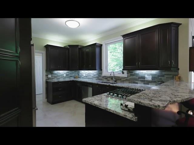 Luxury Living Awaits at 7 Limbert Rd, Parry Sound – Your Dream Home is Here!