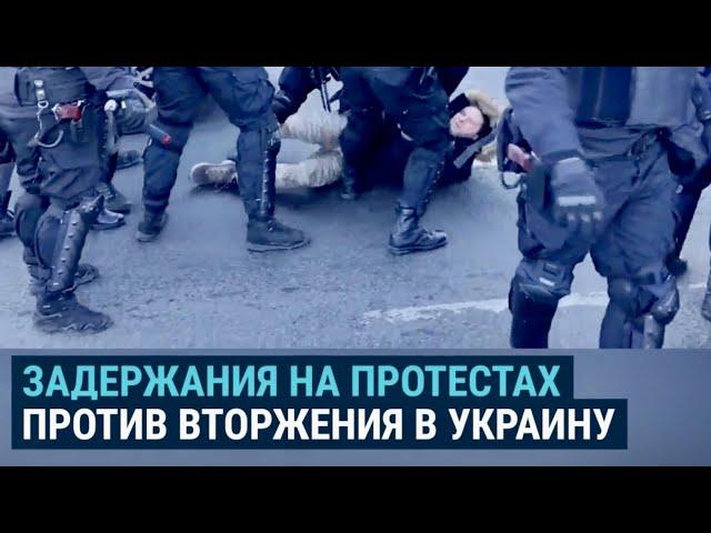 В РФ избивают дубинками и бьют шокерами противников войны с Украиной