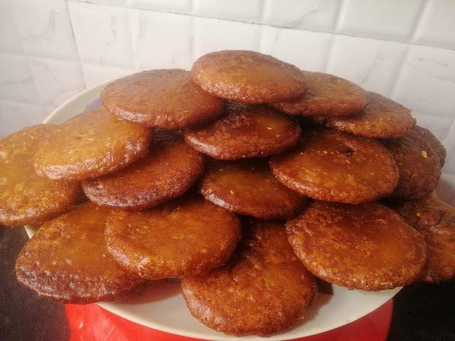 Crispy Ariselu with Jaggery