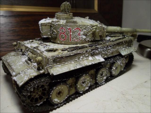 Model Tiger tank painting techniques: hairspray and salt