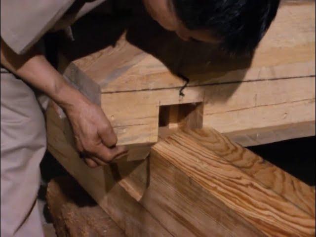 Kyorogumi Represents a Complex Jointing Technique Between Rafters and Purlins