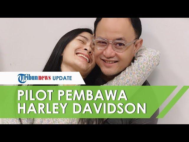 Suami Iis Dahlia Jadi Pilot yang Terbangkan Harley Selundupan, Miliki Gaji Kalahkan Jokowi