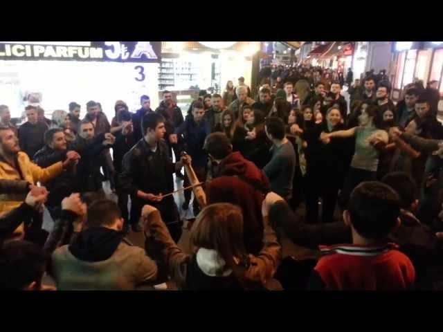 Kadıköy Horon Tulum Gitar Kemençe