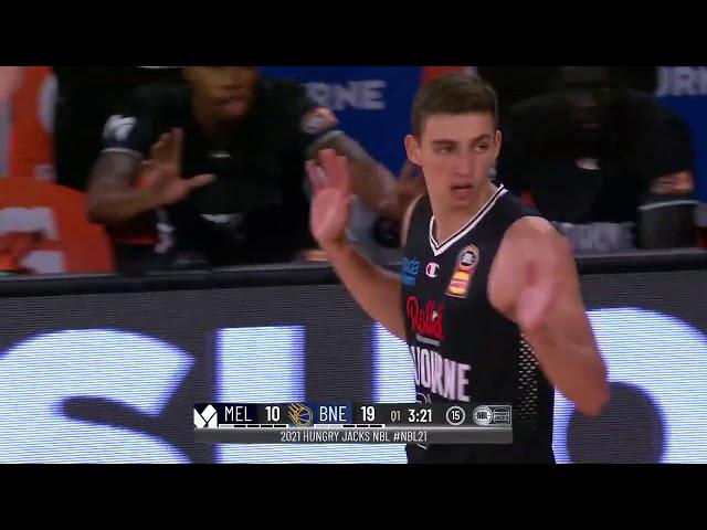 Victor Law Posts 10 points & 15 rebounds vs. Melbourne United